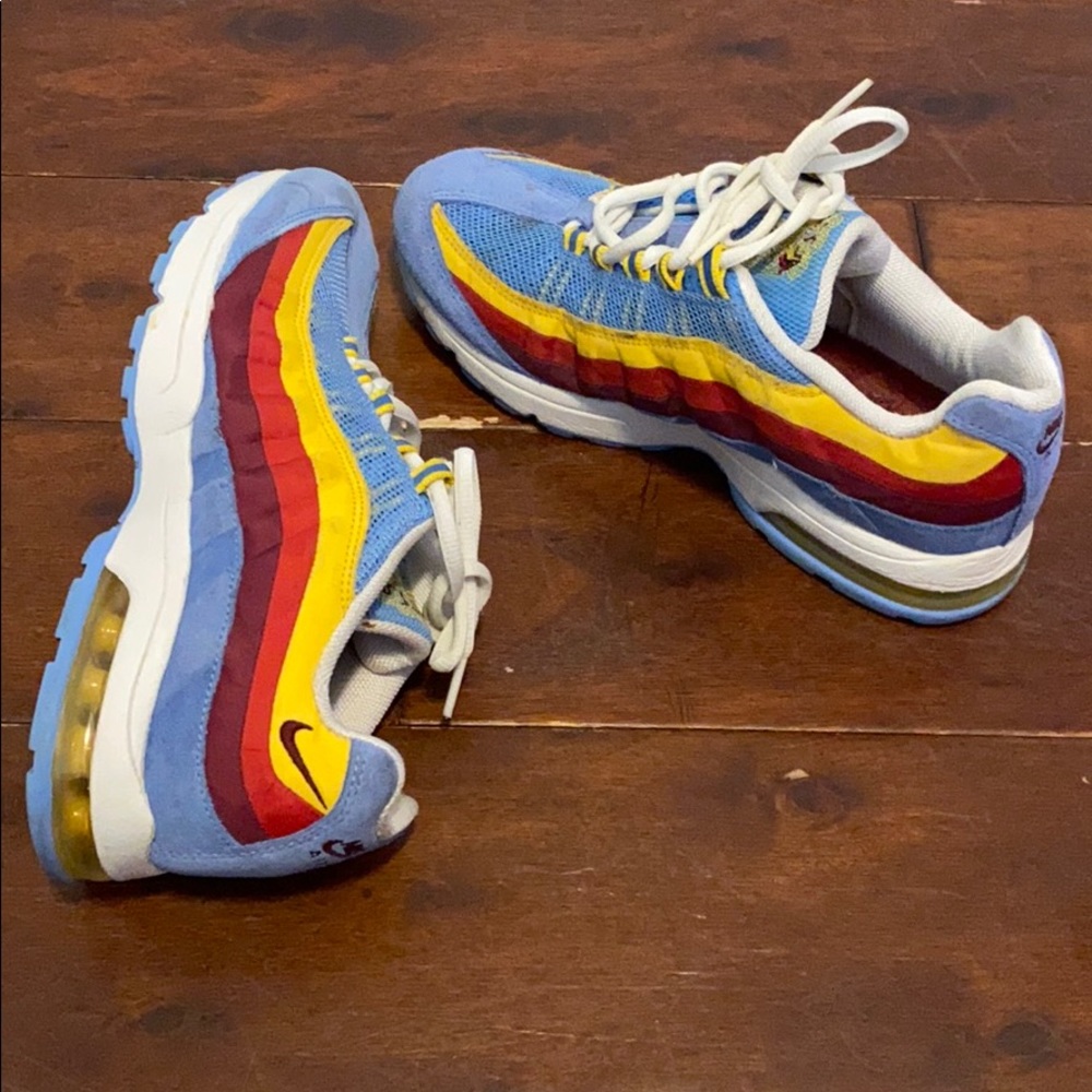 Woman’s Nike Air Max Zen